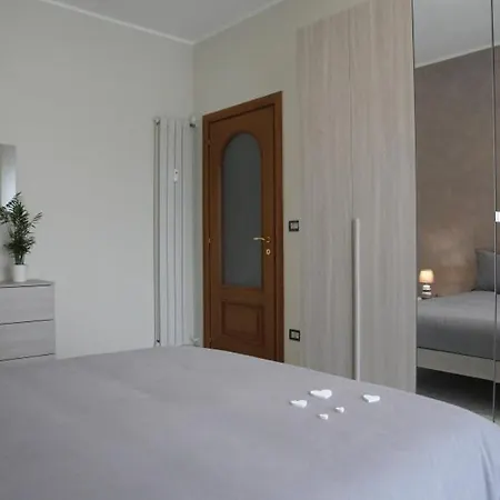 Tirreno Apartment Turin